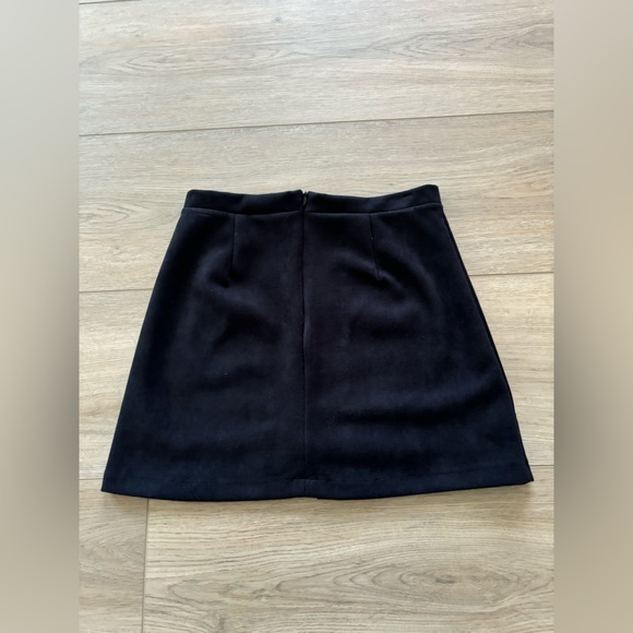 Suede Black Mini Skirt - Picture 2 of 5